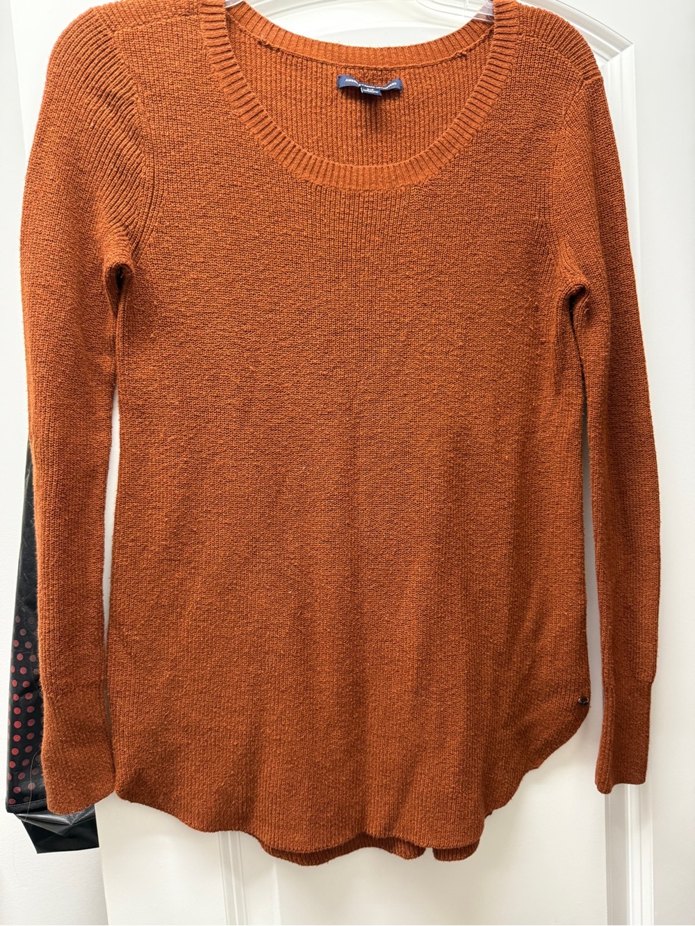 American Eagle Outfitters Scoop Neck Sweater in Rust